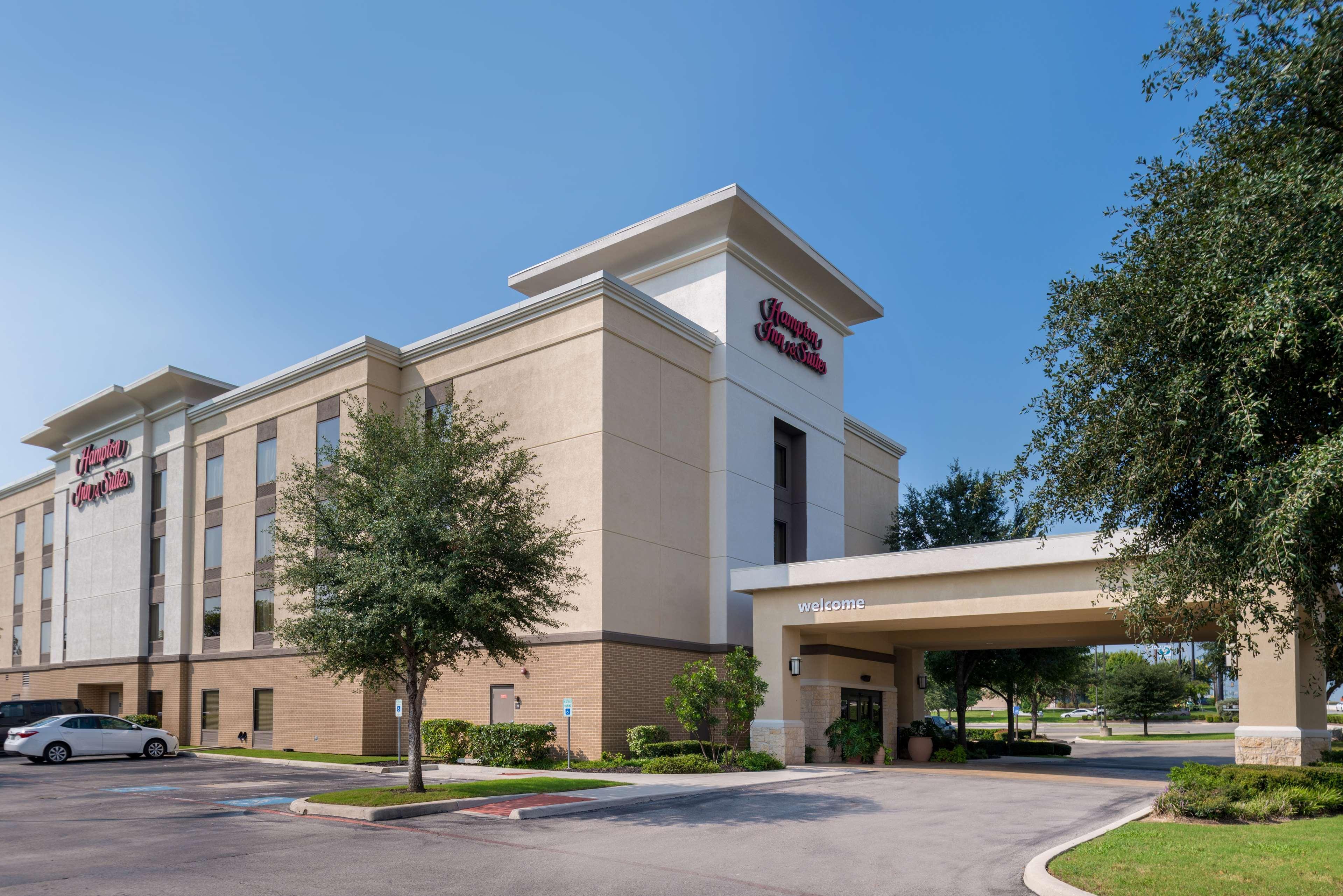 Hampton Inn And Suites Schertz Bagian luar foto