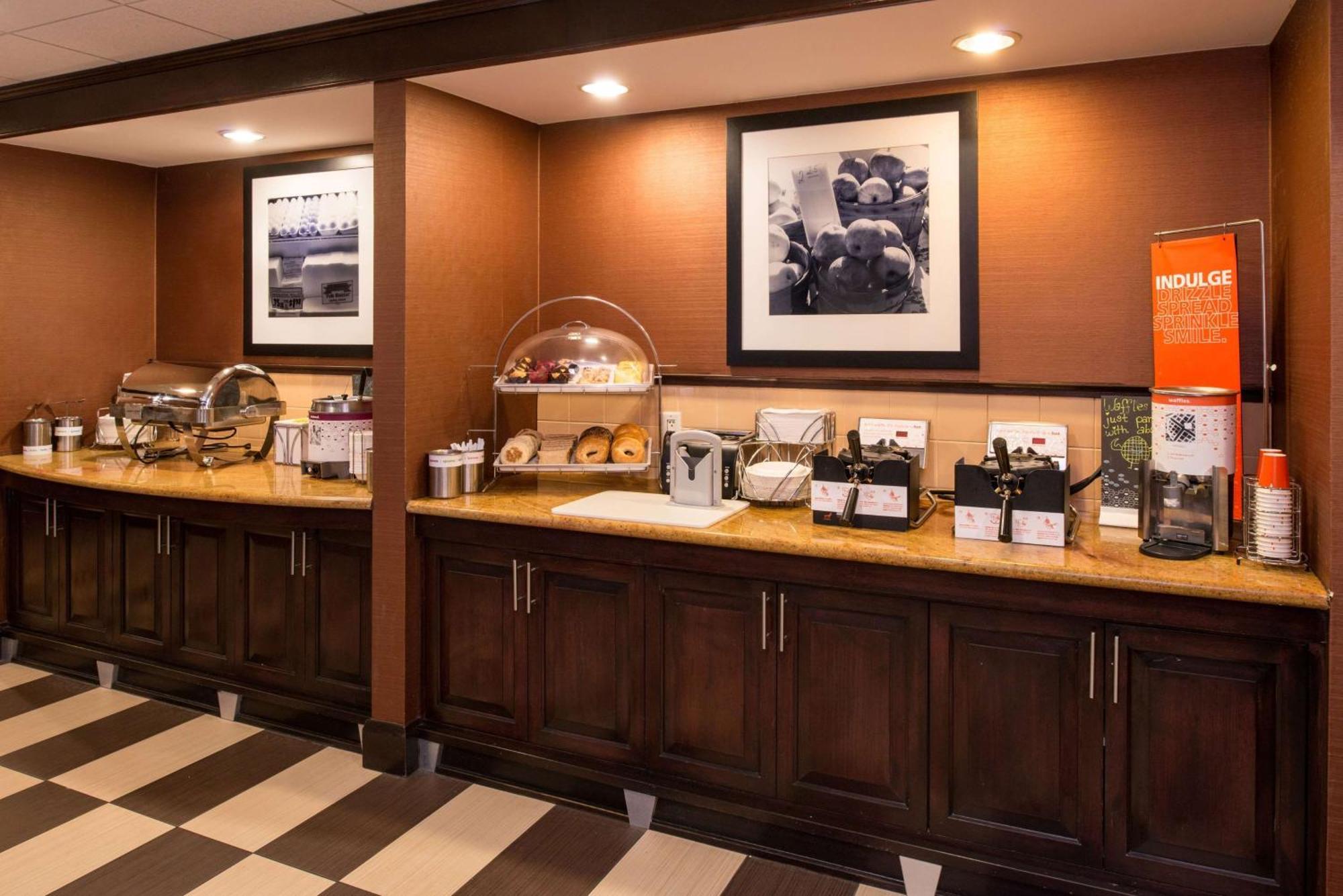 Hampton Inn And Suites Schertz Bagian luar foto